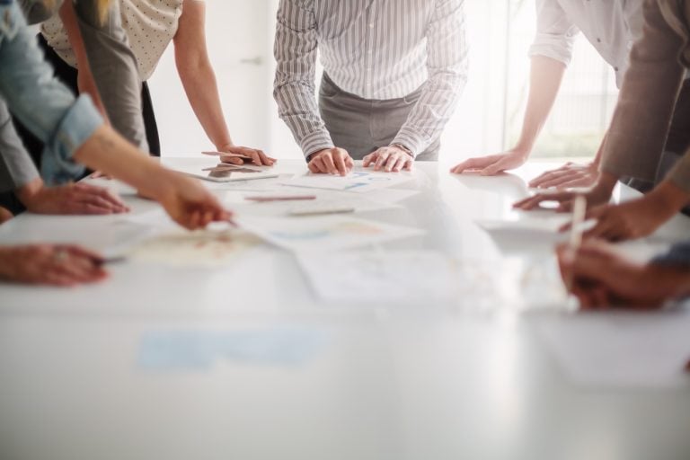 Crecer puede ser tan desafiante como quedarse afuera del crecimiento