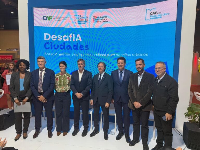 Gaido llevó a Neuquén a la Feria del Libro como ciudad pionera en inteligencia artificial