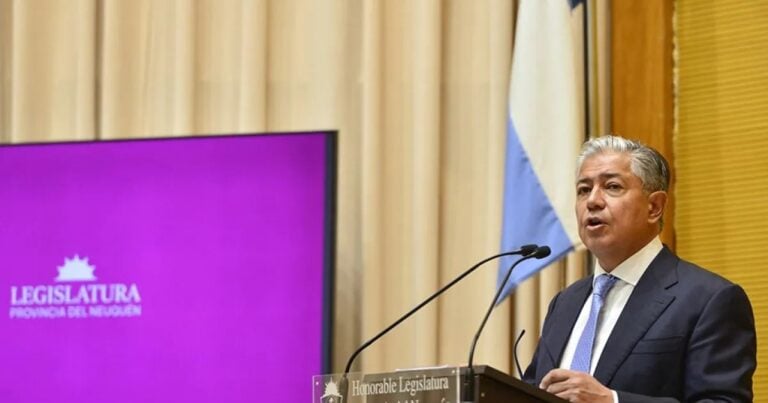Cruce por el RIGI: Figueroa anunció USD 1.300 millones de ingresos y Martínez le contestó
