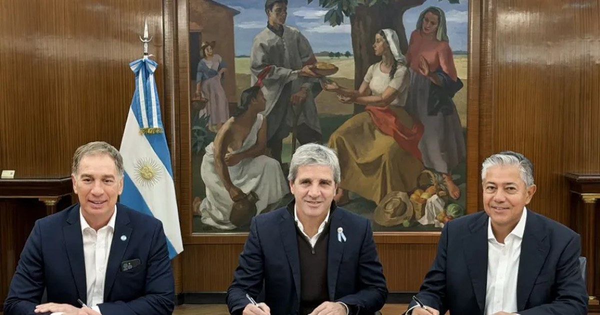 Figueroa anuncia encuentro binacional en Pichachén el 11 de junio: cancilleres firman el corredor bioceánico - imagen