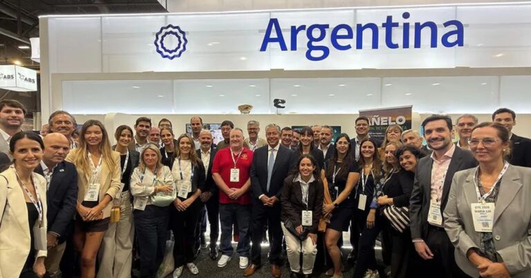 Vaca Muerta cruza los 610.000 barriles diarios y las empresas de Añelo denuncian que los contratos no les llegan
