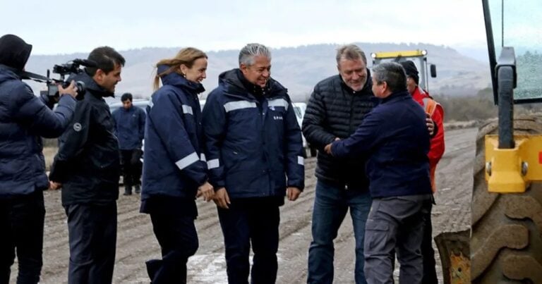 Figueroa en Junín de los Andes: 100 cuadras de pavimento, 50 viviendas más y la Ruta 23 como columna vertebral