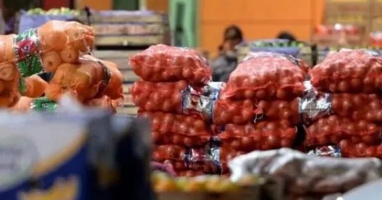 El Mercado Concentrador del Neuquén abre durante el feriado del lunes 15 de junio