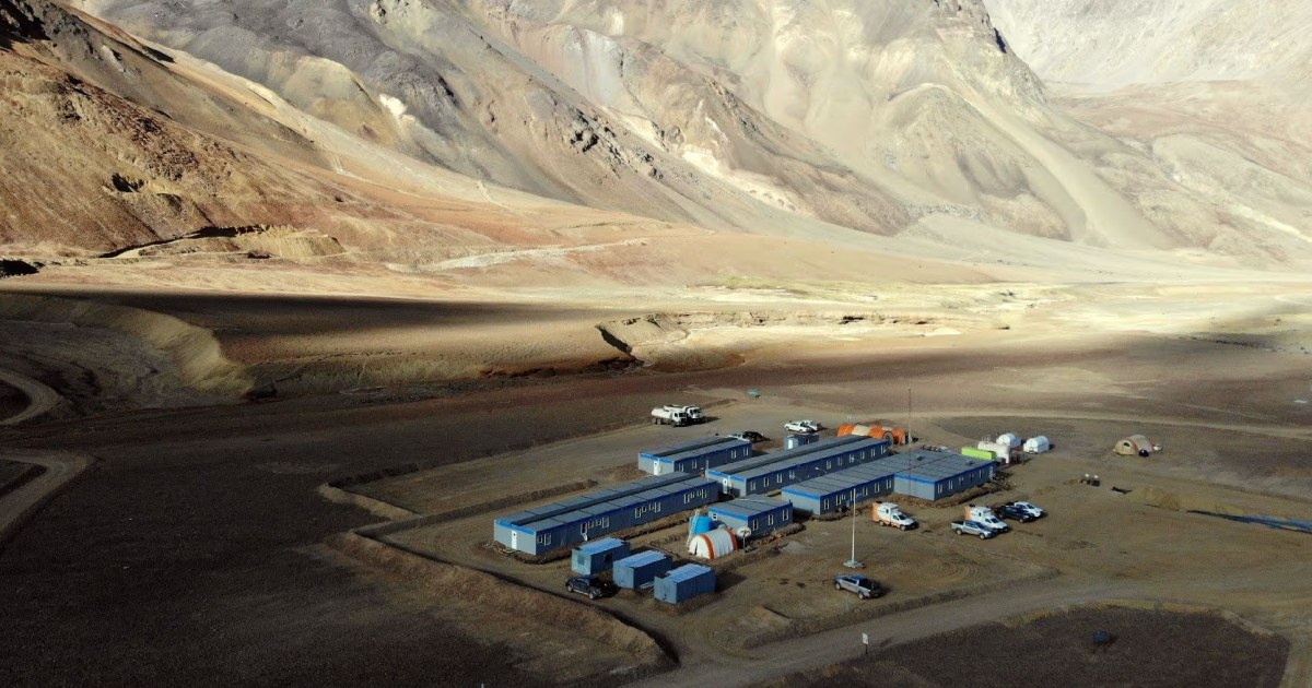 Instalación minera de cobre asociada a la estrategia de Glencore en Argentina