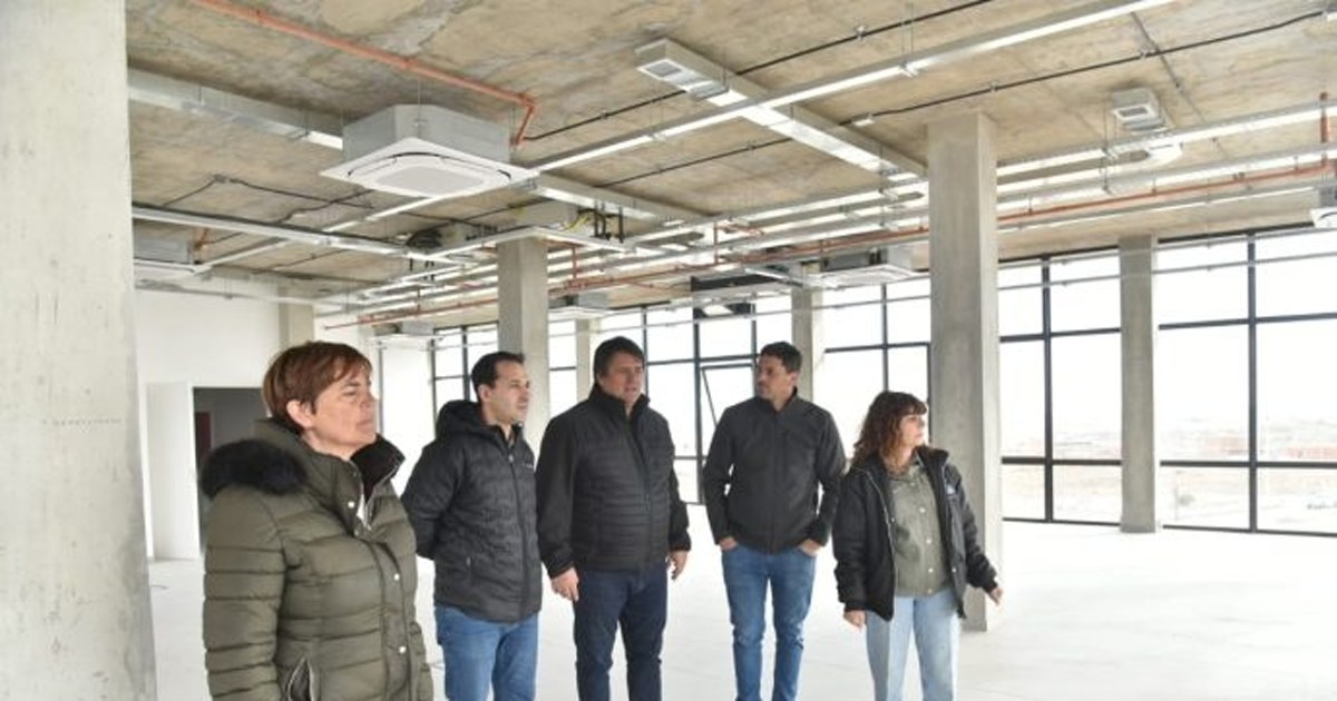 Edificios del Polo Científico Tecnológico de Neuquén en el Distrito 2, junto al Parque Las Bardas