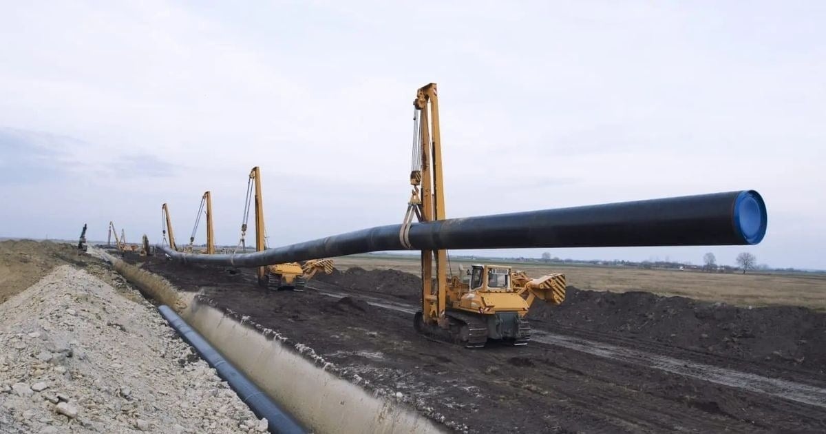 Instalaciones de tratamiento de gas en un yacimiento de Vaca Muerta, en Neuquén
